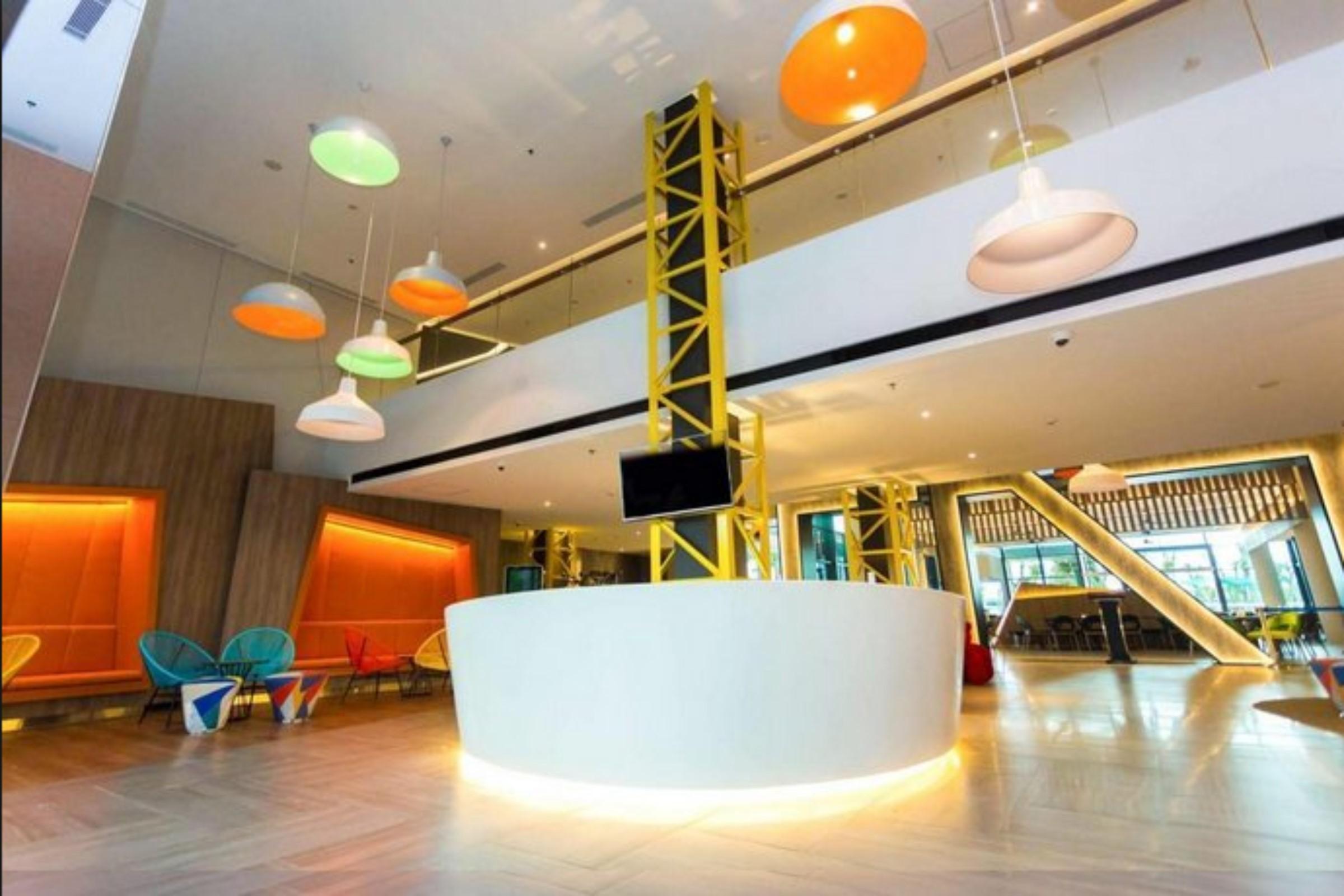 Ibis Styles Batam Nagoya Exterior foto