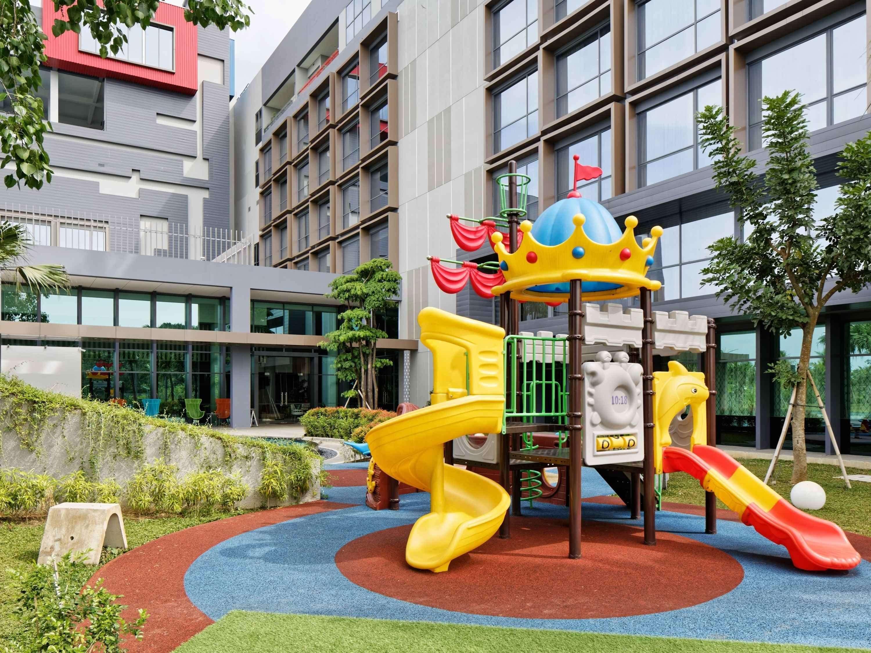Ibis Styles Batam Nagoya Exterior foto