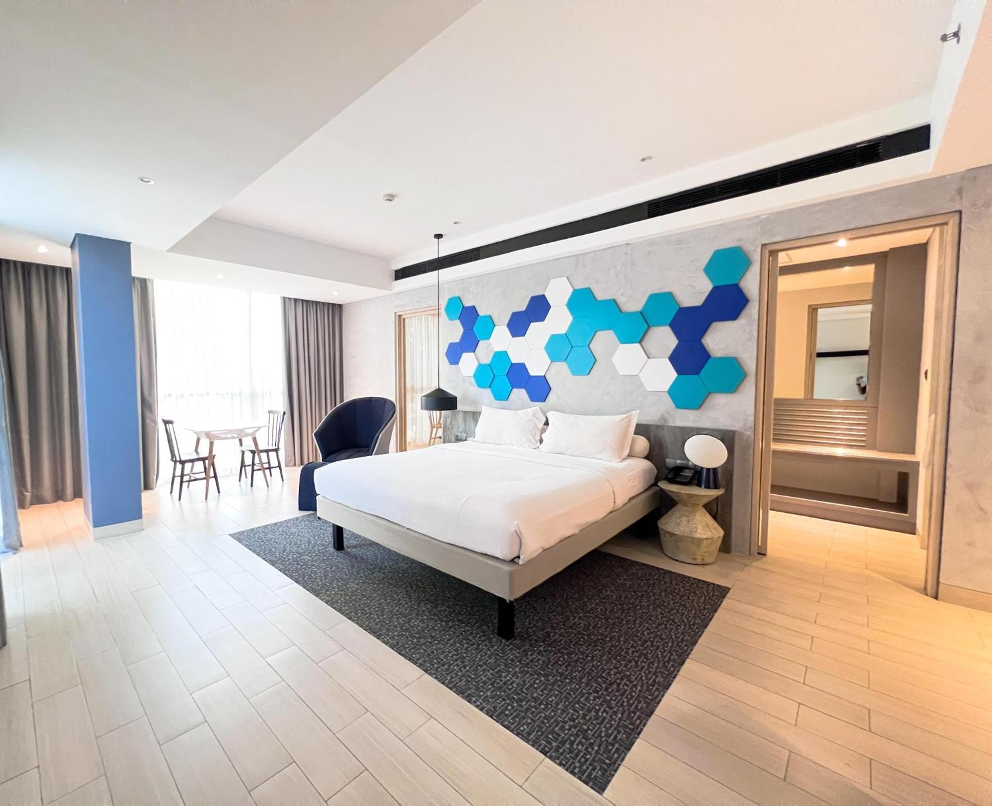 Ibis Styles Batam Nagoya Exterior foto