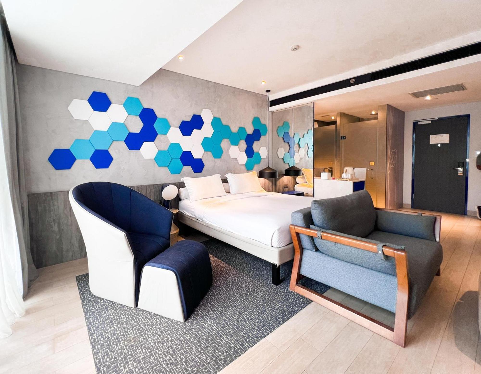 Ibis Styles Batam Nagoya Exterior foto