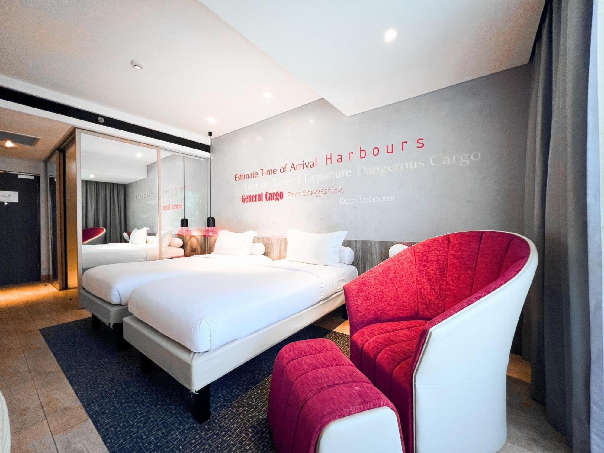 Ibis Styles Batam Nagoya Exterior foto
